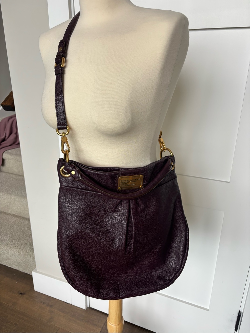 Marc by Marc Jacobs Hillier Hobo Shoulder Bag - Dark Plum - Picture 2 of 9
